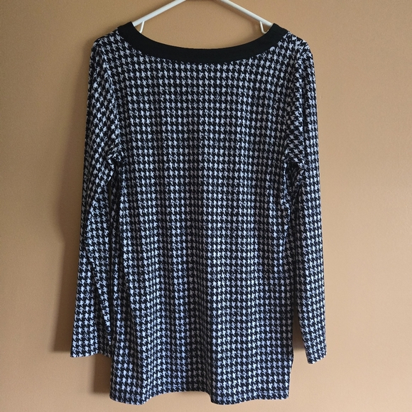Michael Kors top, size S. - Picture 4 of 5
